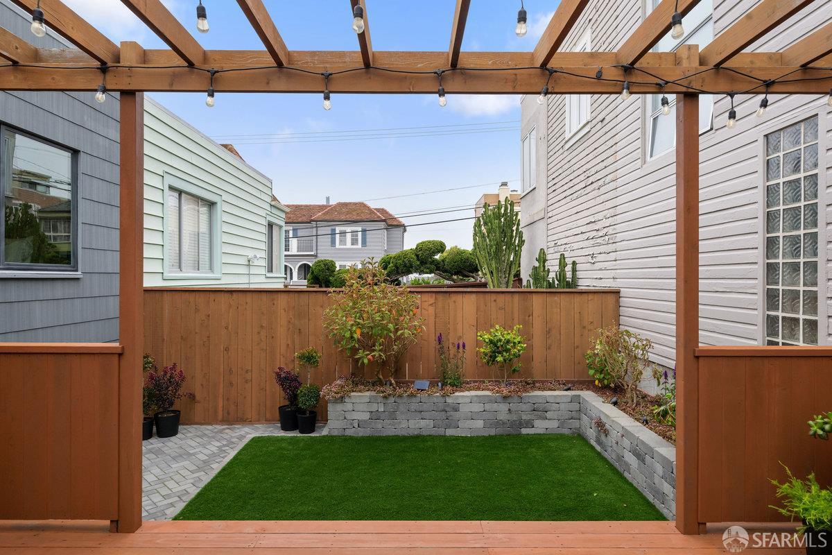Detail Gallery Image 41 of 76 For 1606 34th Ave, San Francisco,  CA 94122 - 3 Beds | 2 Baths