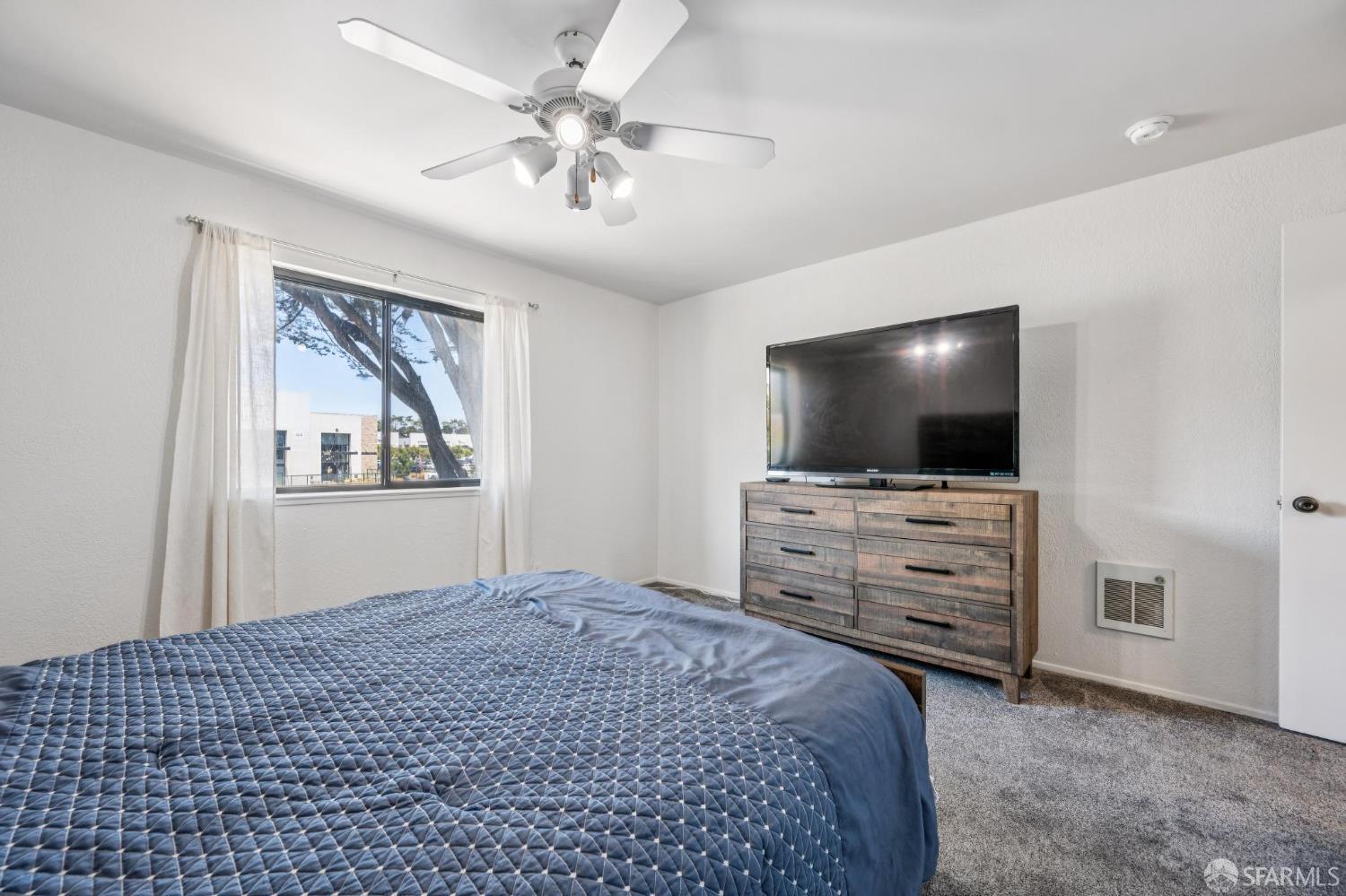 Detail Gallery Image 39 of 56 For 1 Appian Way #709-2,  South San Francisco,  CA 94080 - 3 Beds | 2 Baths