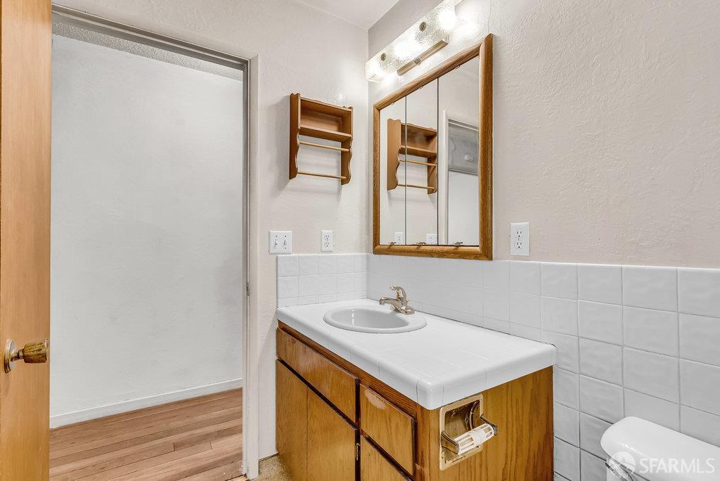 Detail Gallery Image 43 of 51 For 130 Pleasant View Dr, Pleasant Hill,  CA 94523 - 3 Beds | 1/1 Baths