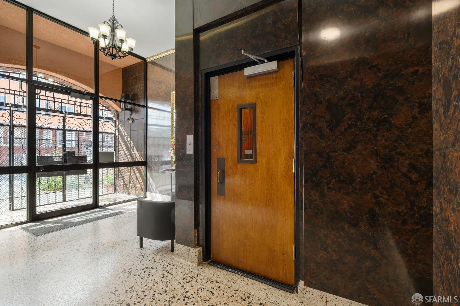 Detail Gallery Image 4 of 35 For 490 33rd Ave #201,  San Francisco,  CA 94121 - 1 Beds | 1 Baths
