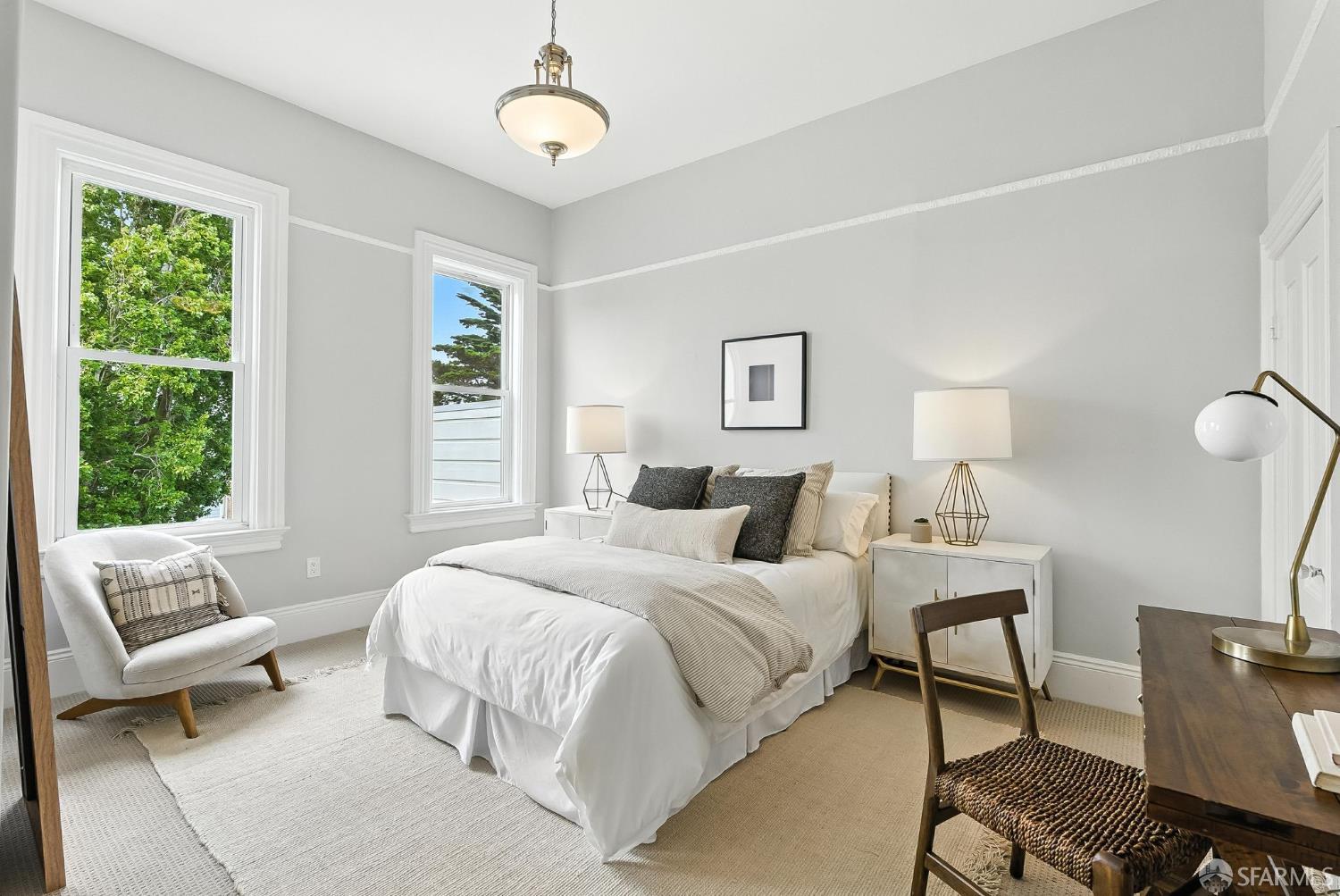 Detail Gallery Image 14 of 26 For 2152 15th St, San Francisco,  CA 94114 - 2 Beds | 2 Baths