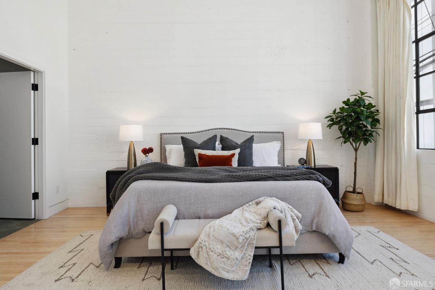Detail Gallery Image 19 of 42 For 2232 Bush St, San Francisco,  CA 94115 - 3 Beds | 3/1 Baths