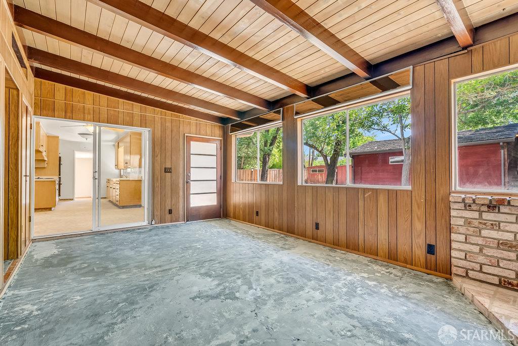 Detail Gallery Image 23 of 51 For 130 Pleasant View Dr, Pleasant Hill,  CA 94523 - 3 Beds | 1/1 Baths