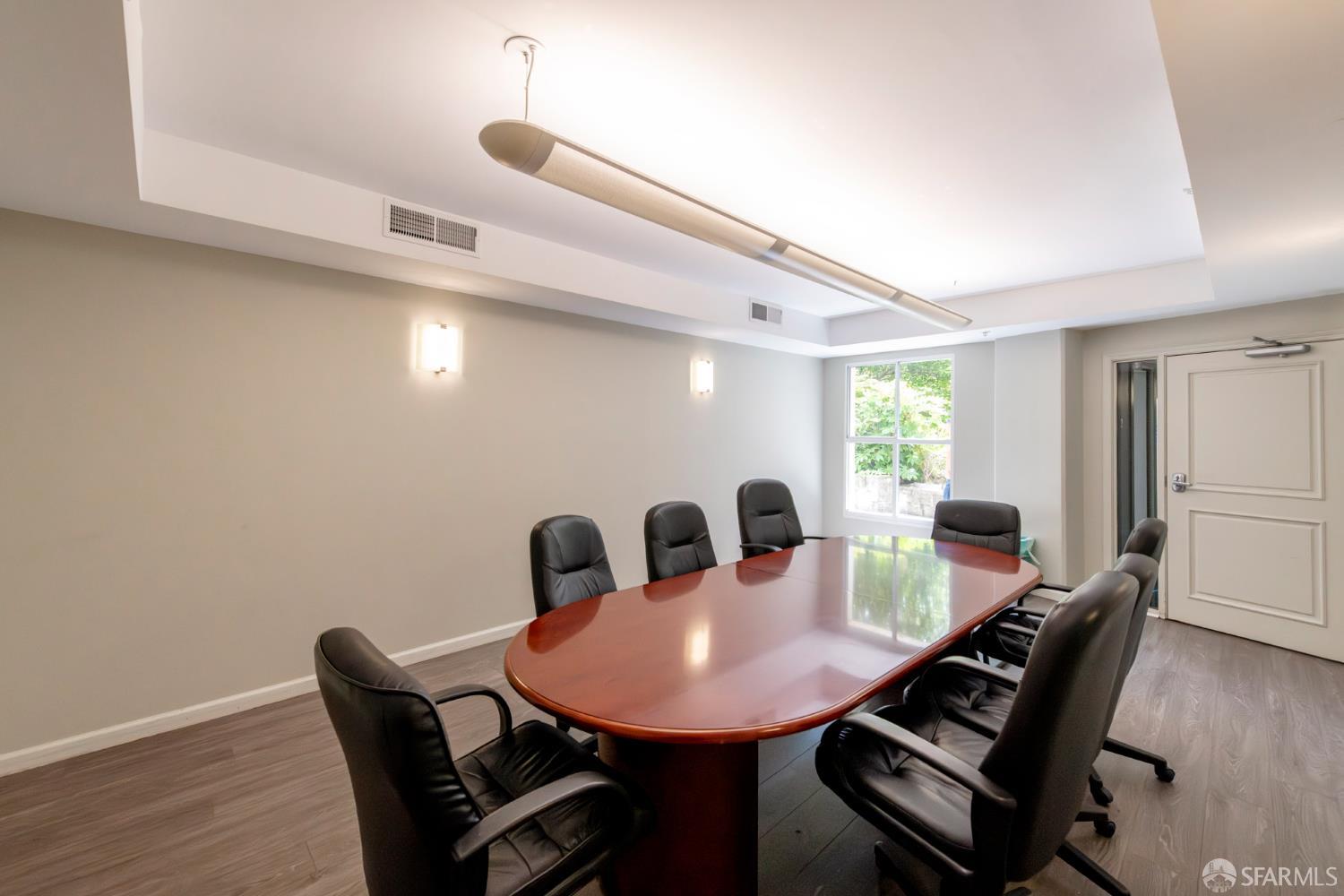 Photo #24: 425058022 Listing: Photo #24