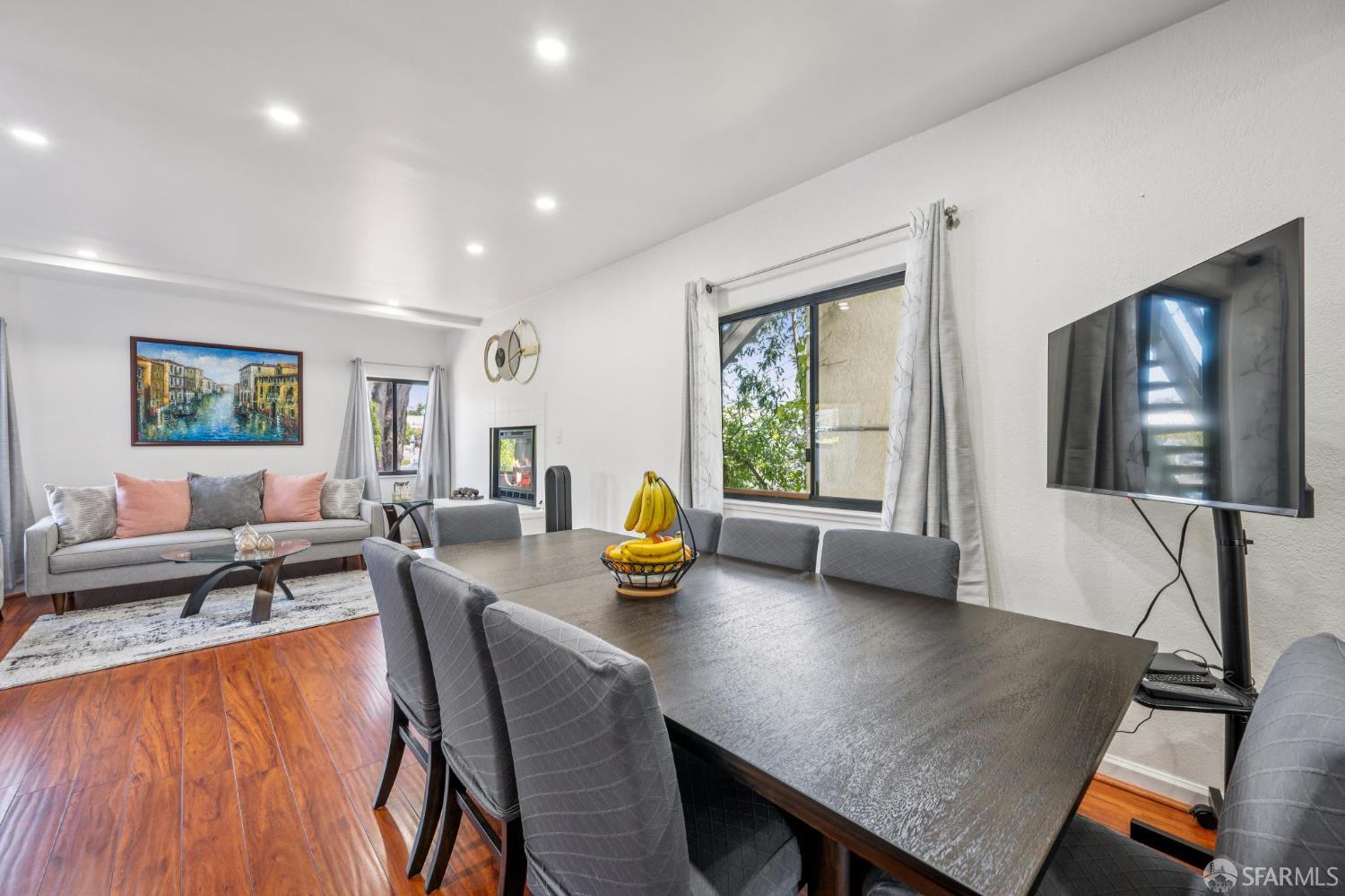 Detail Gallery Image 19 of 56 For 1 Appian Way #709-2,  South San Francisco,  CA 94080 - 3 Beds | 2 Baths