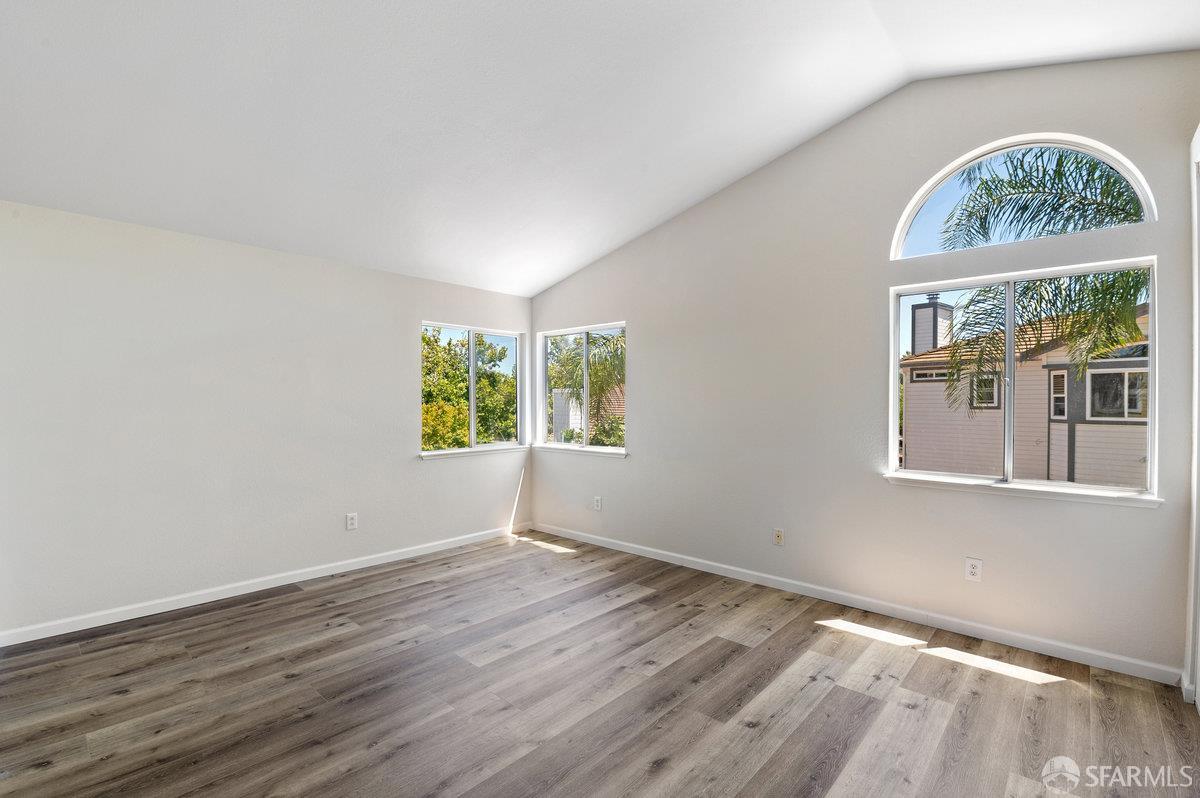 Detail Gallery Image 14 of 25 For 5124 Longdale Ct, Antioch,  CA 94531 - 3 Beds | 2/1 Baths