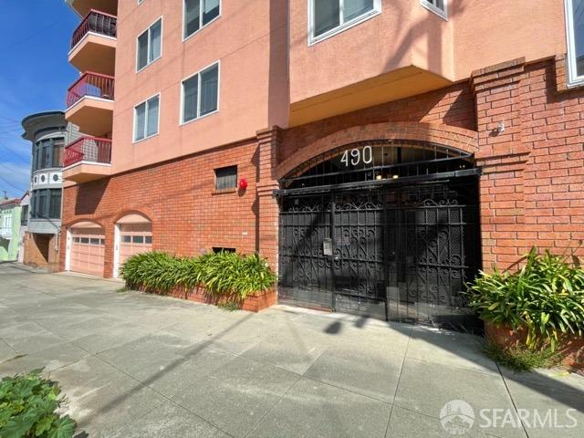 Detail Gallery Image 2 of 35 For 490 33rd Ave #201,  San Francisco,  CA 94121 - 1 Beds | 1 Baths