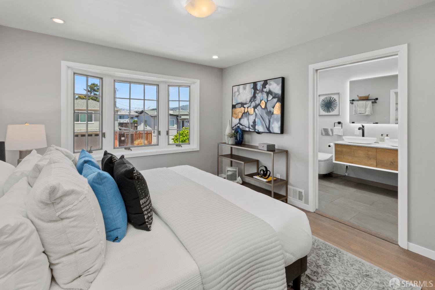 Detail Gallery Image 21 of 60 For 247 Rainier Ave, South San Francisco,  CA 94080 - 3 Beds | 3 Baths