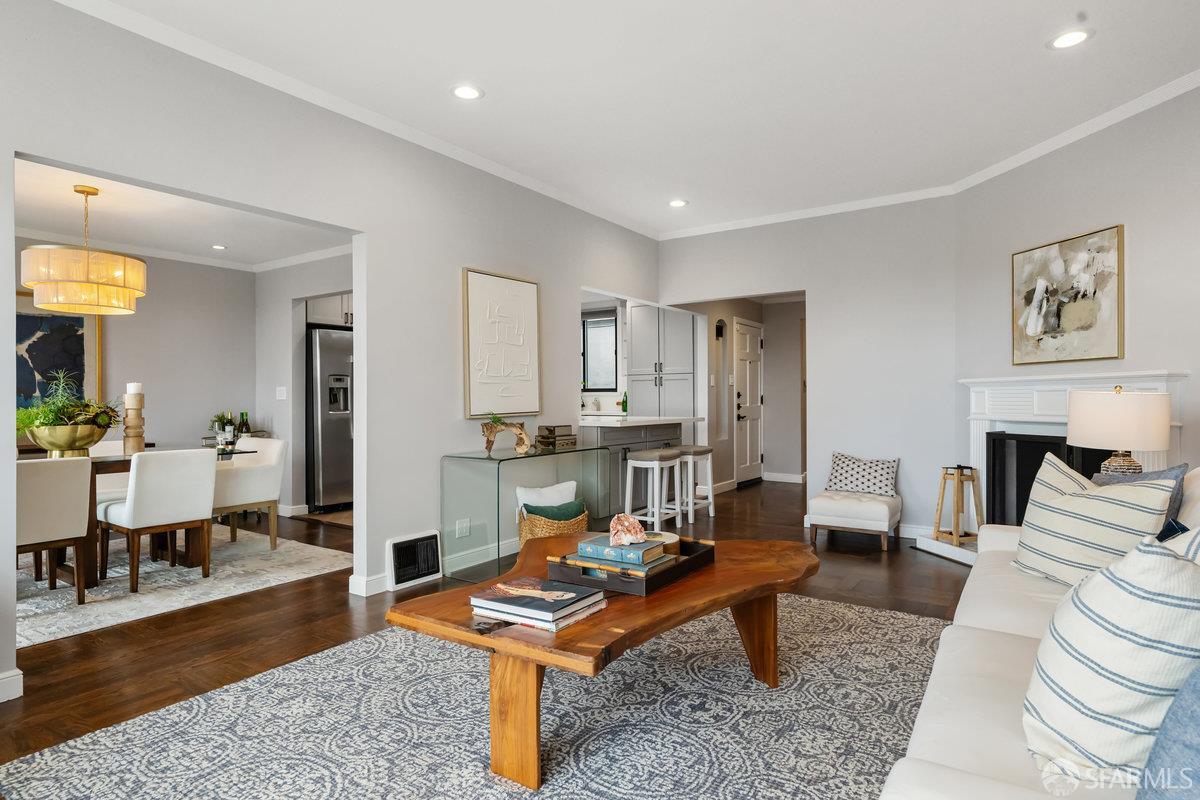 Detail Gallery Image 8 of 76 For 1606 34th Ave, San Francisco,  CA 94122 - 3 Beds | 2 Baths