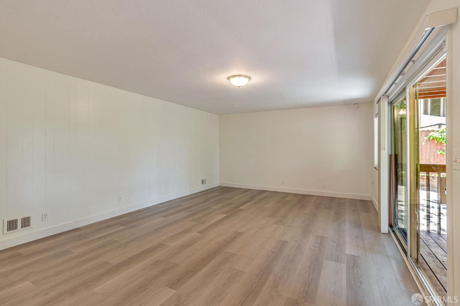 Detail Gallery Image 37 of 84 For 1426 Bel Aire Rd, San Mateo,  CA 94402 - 3 Beds | 3 Baths