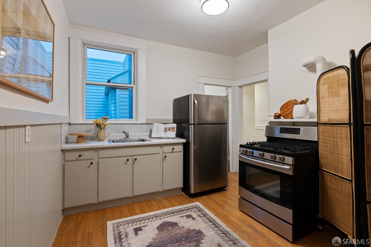 Detail Gallery Image 18 of 67 For 129 12th Ave, San Francisco,  CA 94118 - – Beds | – Baths