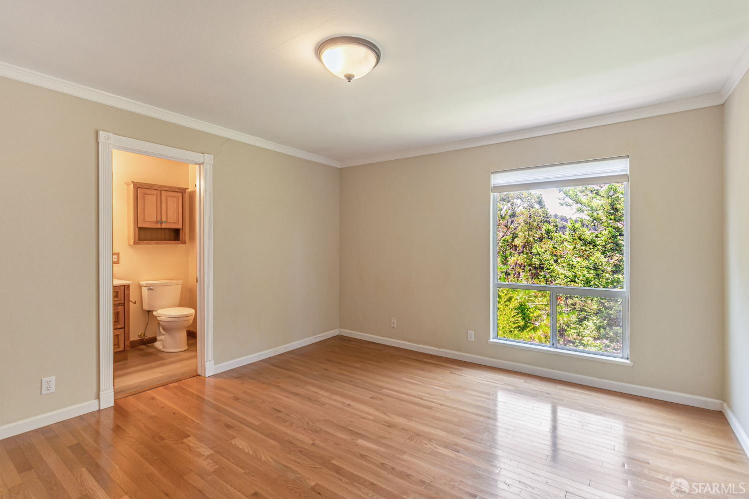 Detail Gallery Image 29 of 84 For 1426 Bel Aire Rd, San Mateo,  CA 94402 - 3 Beds | 3 Baths