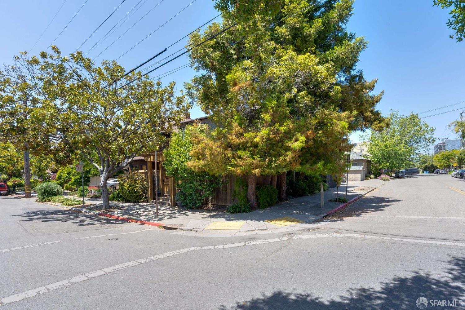Detail Gallery Image 7 of 29 For 2443 Woolsey St, Berkeley,  CA 94705 - – Beds | – Baths