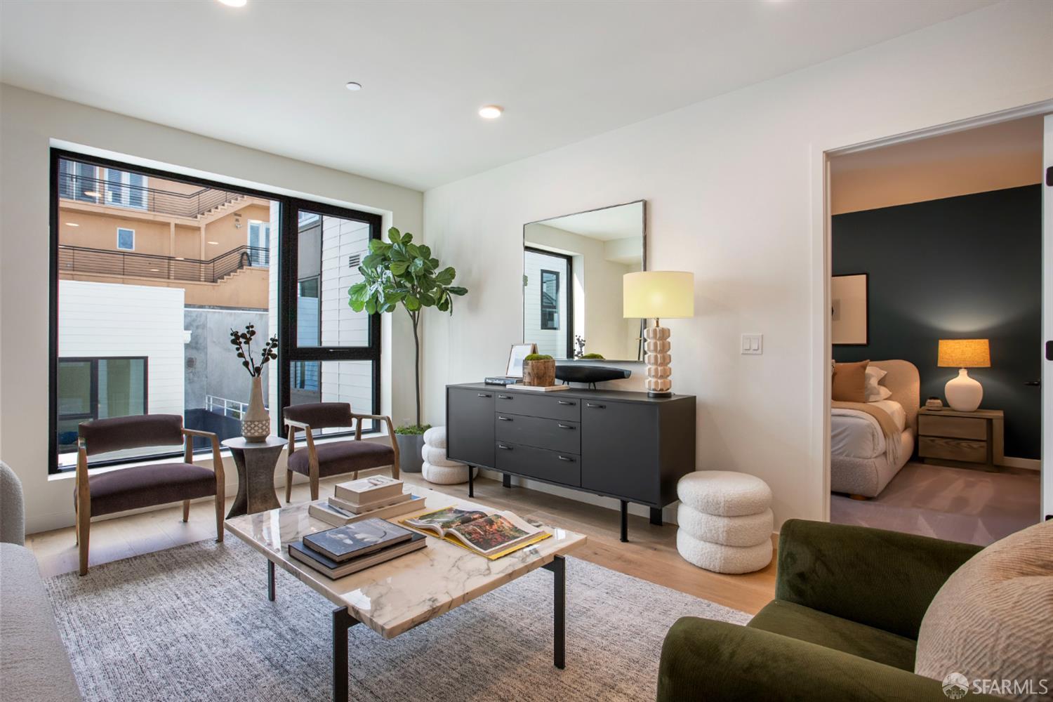 Detail Gallery Image 4 of 17 For 915 North Point St #G2,  San Francisco,  CA 94109 - 2 Beds | 2 Baths