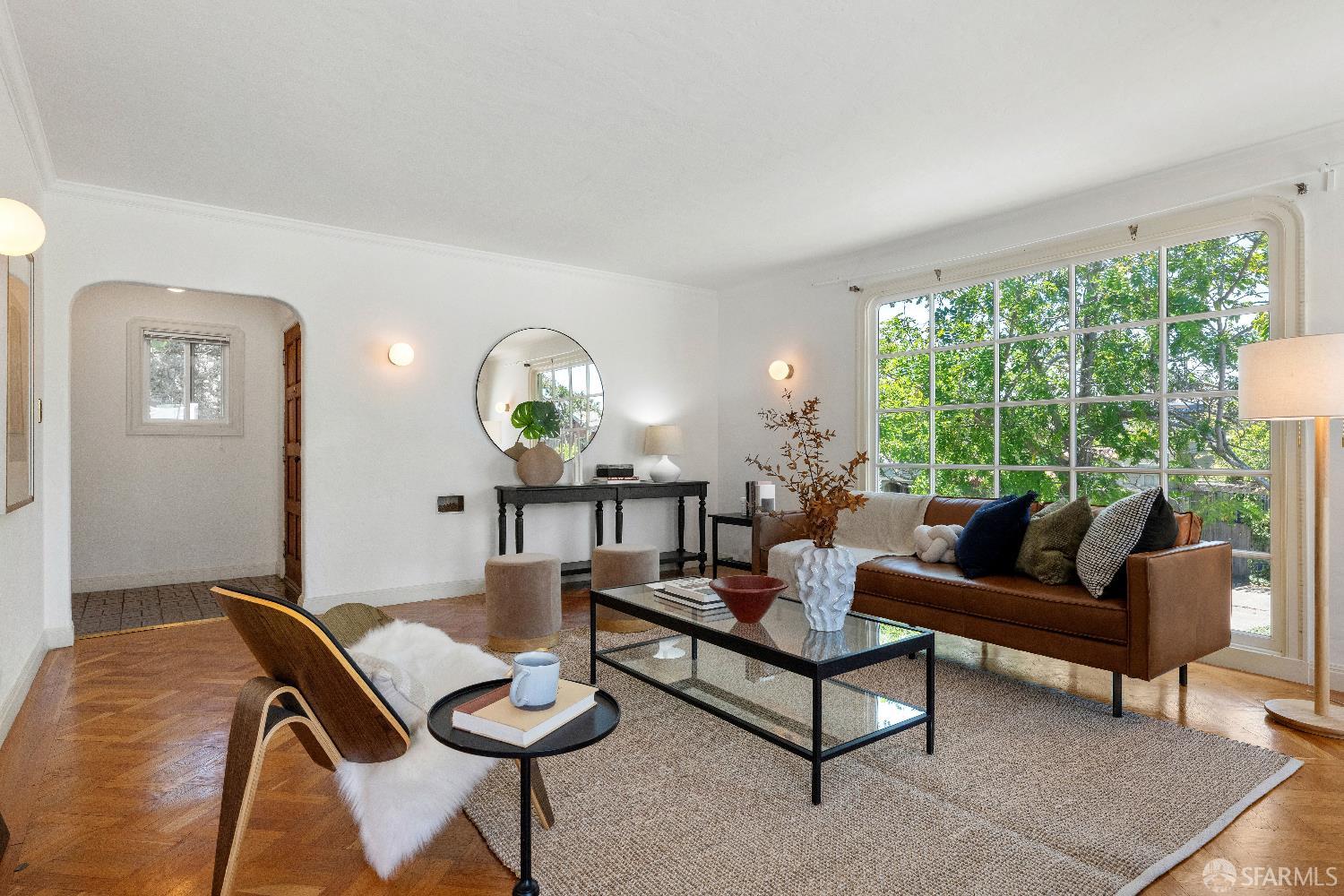 Detail Gallery Image 8 of 59 For 1475 Stannage Ave, Berkeley,  CA 94702 - 5 Beds | 2 Baths