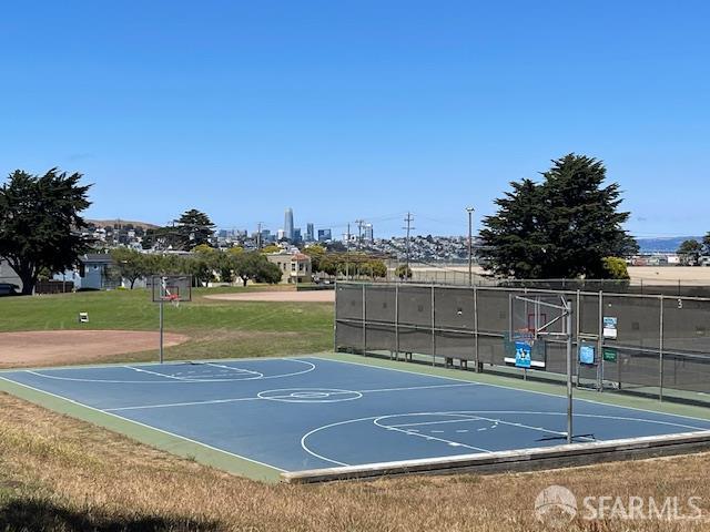 Detail Gallery Image 29 of 35 For 420 Woolsey St, San Francisco,  CA 94134 - 1 Beds | 1 Baths