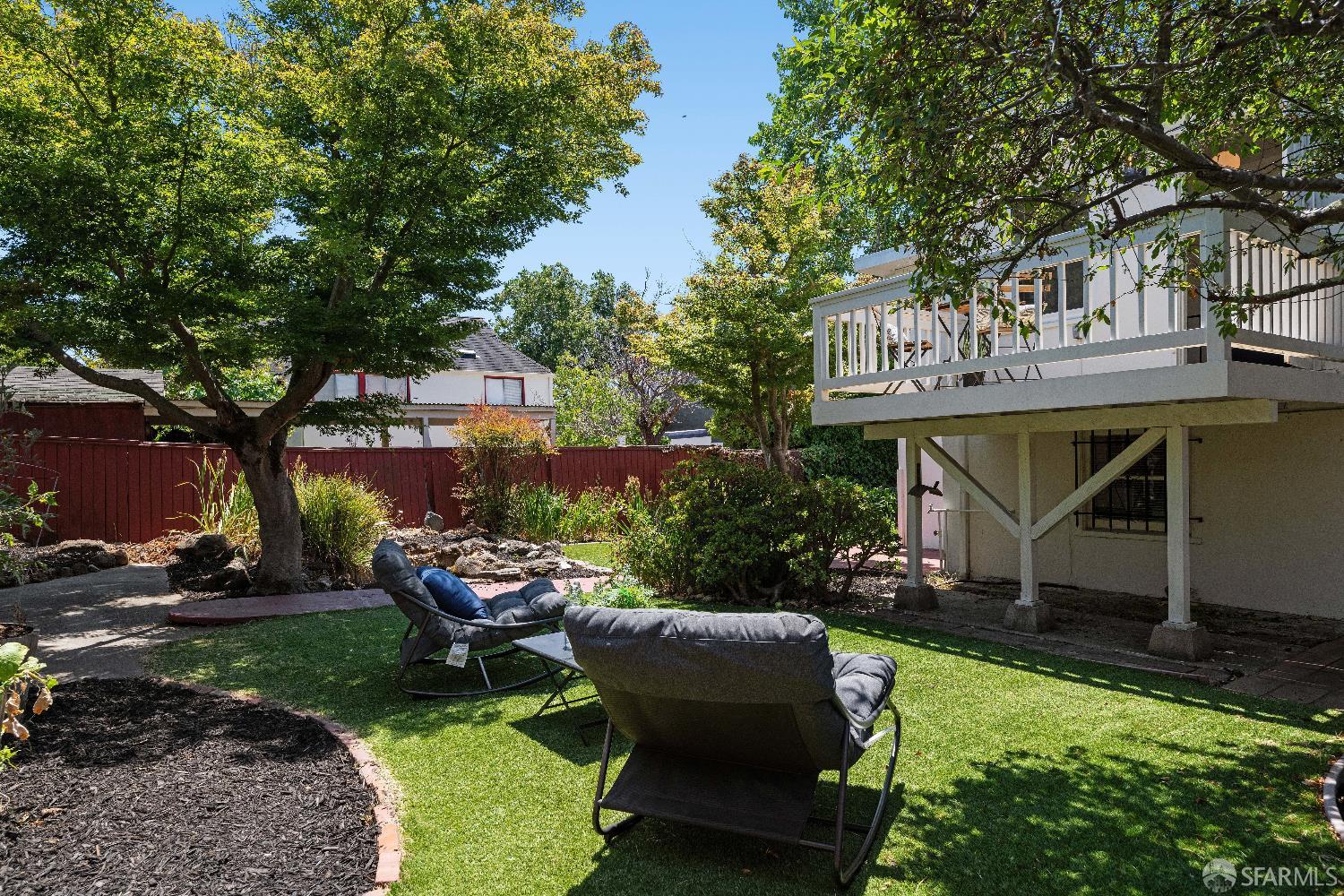 Detail Gallery Image 49 of 59 For 1475 Stannage Ave, Berkeley,  CA 94702 - 5 Beds | 2 Baths