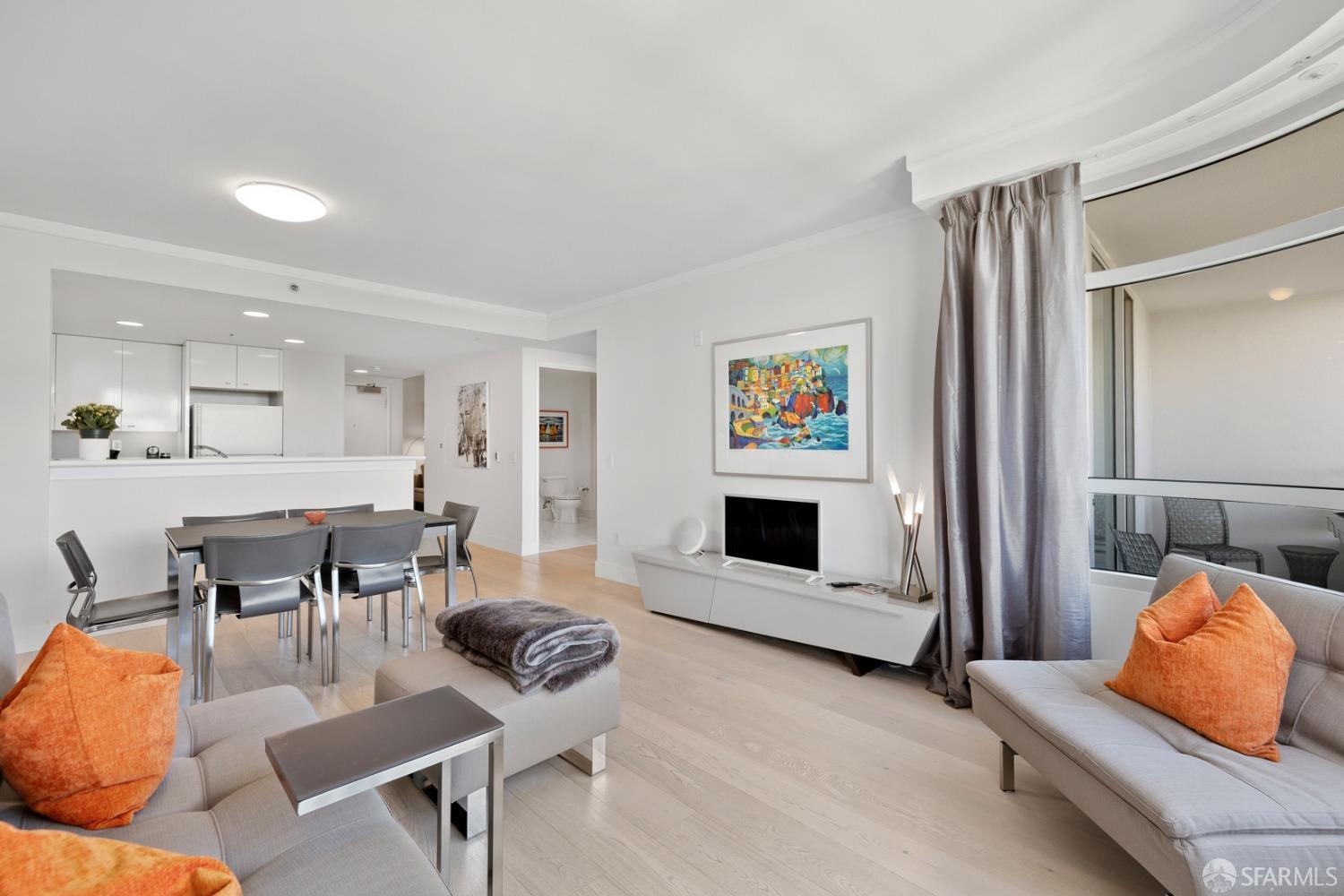 Detail Gallery Image 3 of 37 For 403 Main St 302n,  San Francisco,  CA 94105 - 1 Beds | 1 Baths