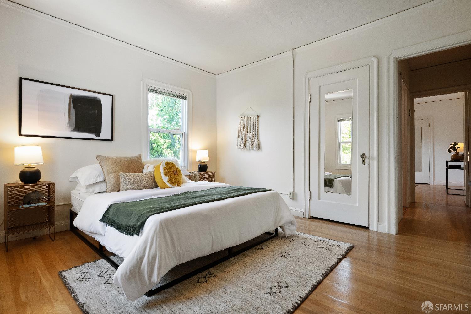 Detail Gallery Image 28 of 59 For 1475 Stannage Ave, Berkeley,  CA 94702 - 5 Beds | 2 Baths