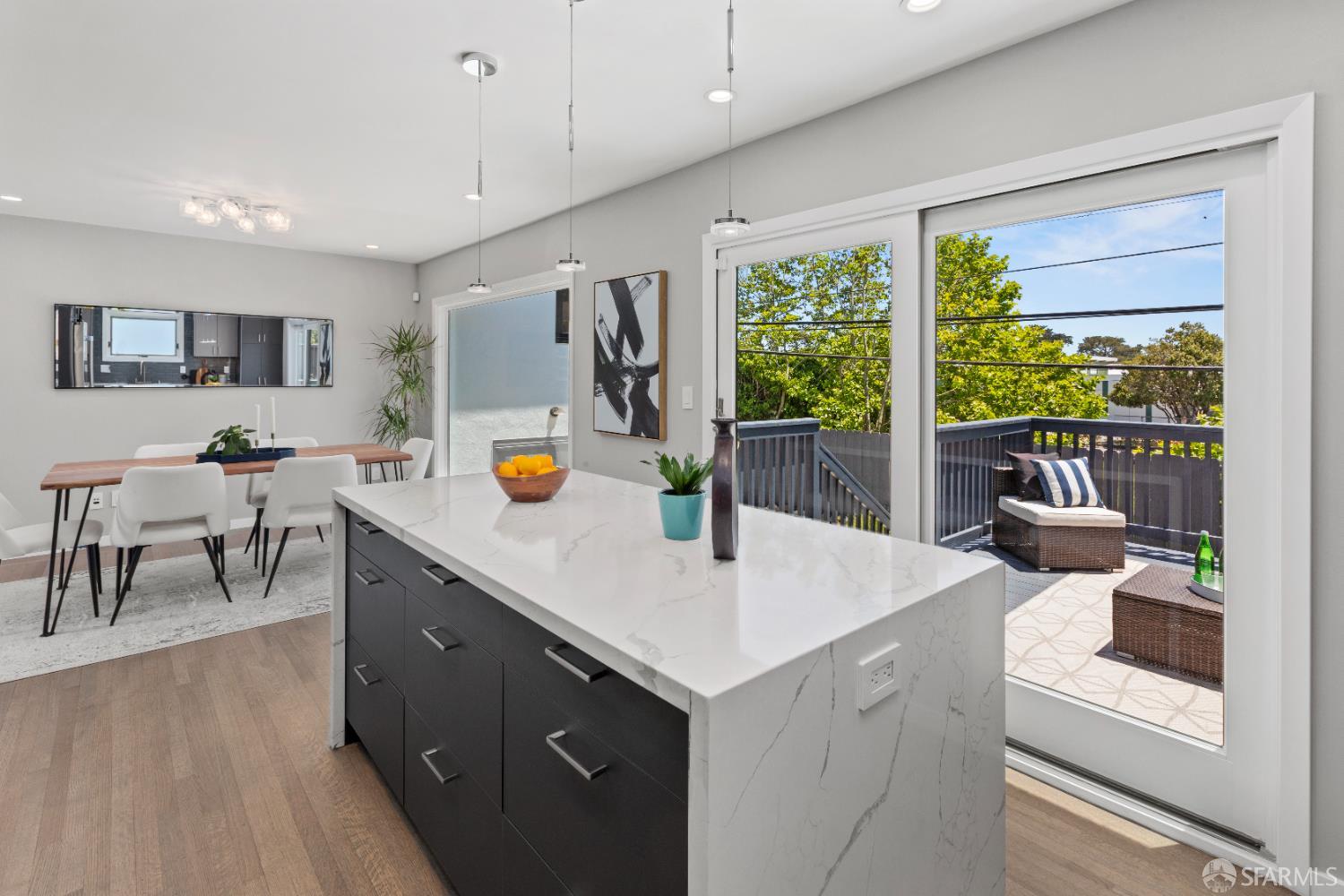 Detail Gallery Image 10 of 60 For 247 Rainier Ave, South San Francisco,  CA 94080 - 3 Beds | 3 Baths