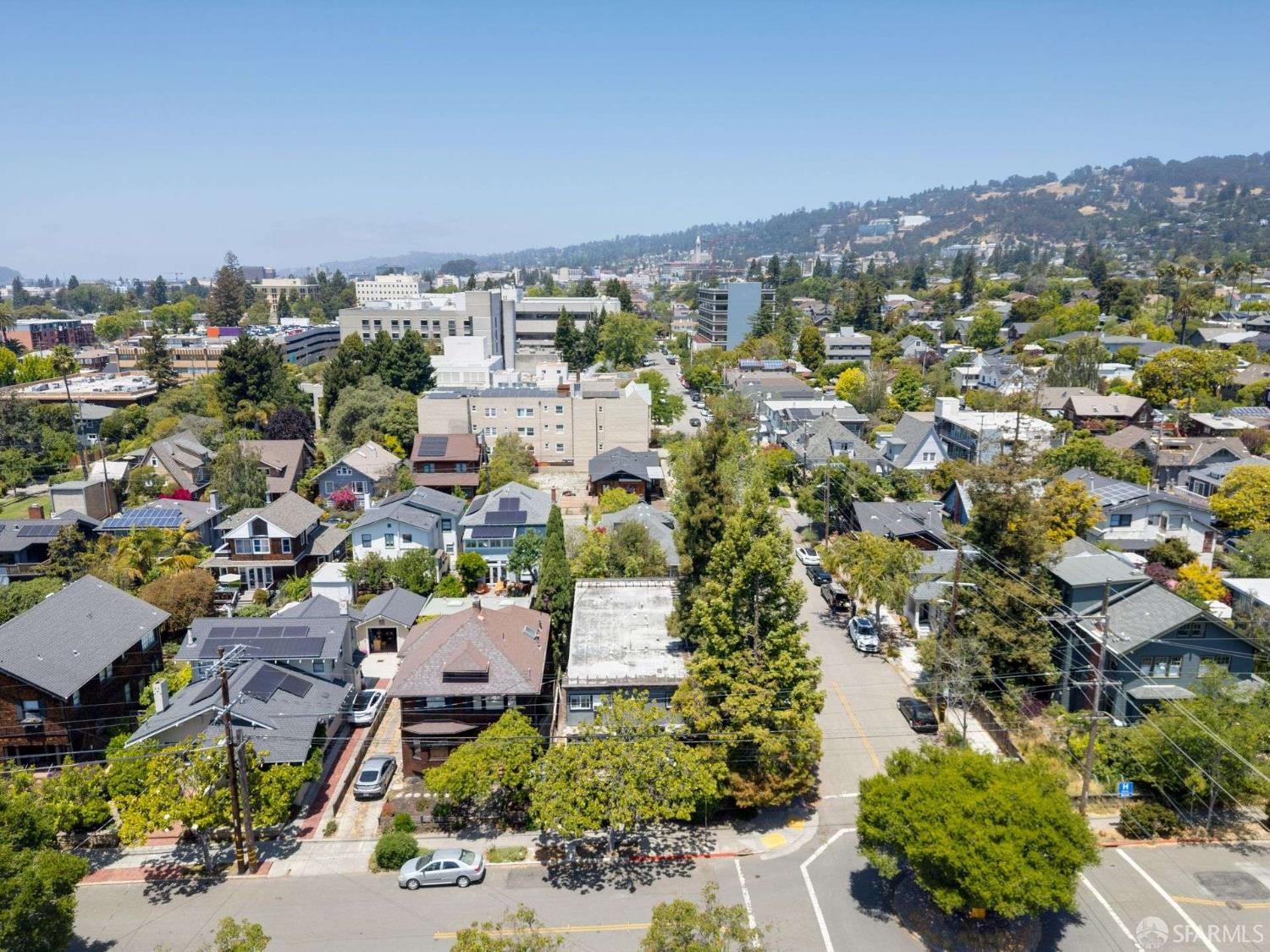 Detail Gallery Image 14 of 29 For 2443 Woolsey St, Berkeley,  CA 94705 - – Beds | – Baths