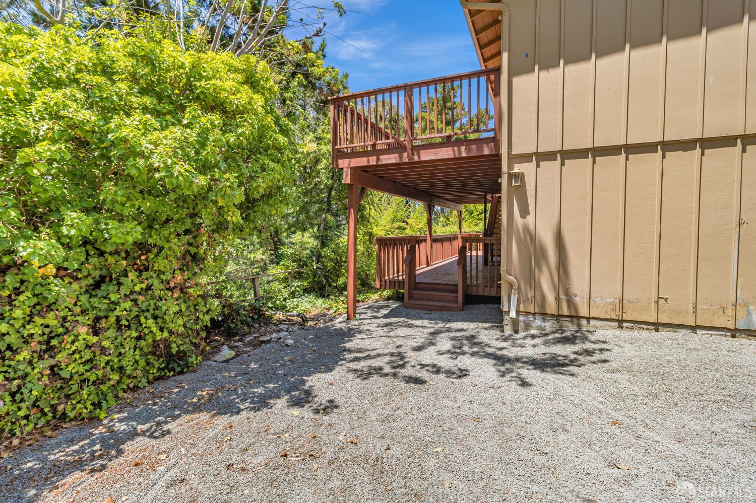 Detail Gallery Image 59 of 84 For 1426 Bel Aire Rd, San Mateo,  CA 94402 - 3 Beds | 3 Baths