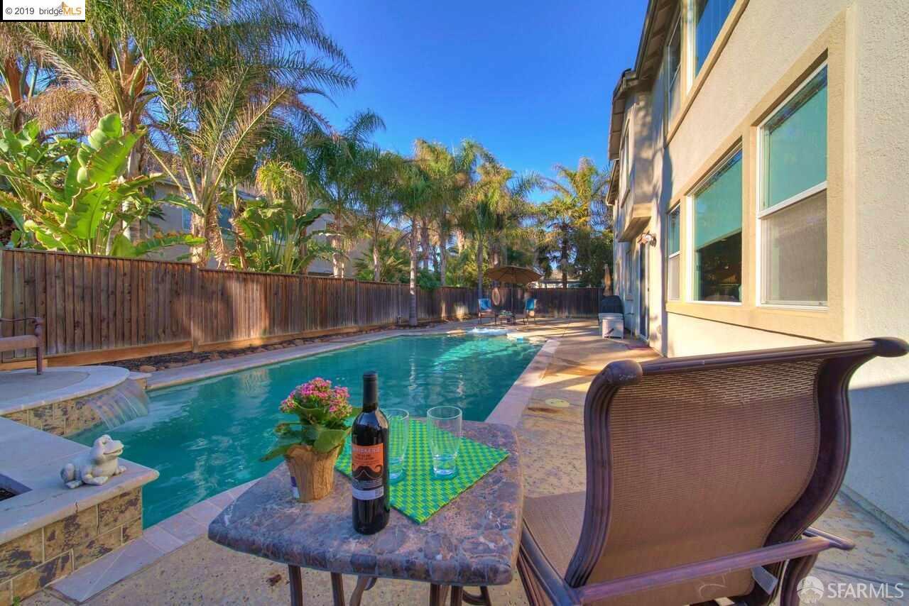Detail Gallery Image 2 of 22 For 716 Seminole Ct, Discovery Bay,  CA 94505 - 4 Beds | 3 Baths
