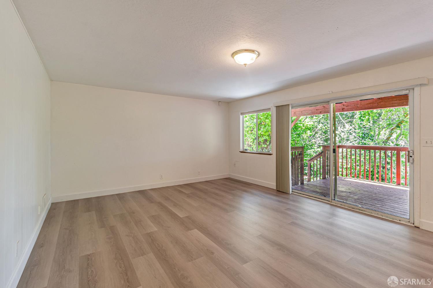 Detail Gallery Image 36 of 84 For 1426 Bel Aire Rd, San Mateo,  CA 94402 - 3 Beds | 3 Baths