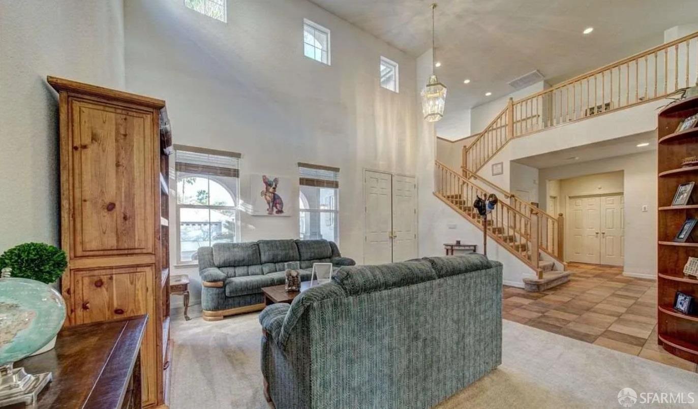 Detail Gallery Image 11 of 22 For 716 Seminole Ct, Discovery Bay,  CA 94505 - 4 Beds | 3 Baths