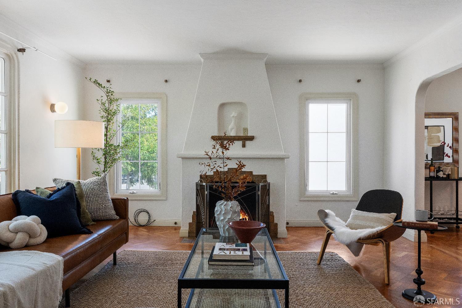 Detail Gallery Image 5 of 59 For 1475 Stannage Ave, Berkeley,  CA 94702 - 5 Beds | 2 Baths
