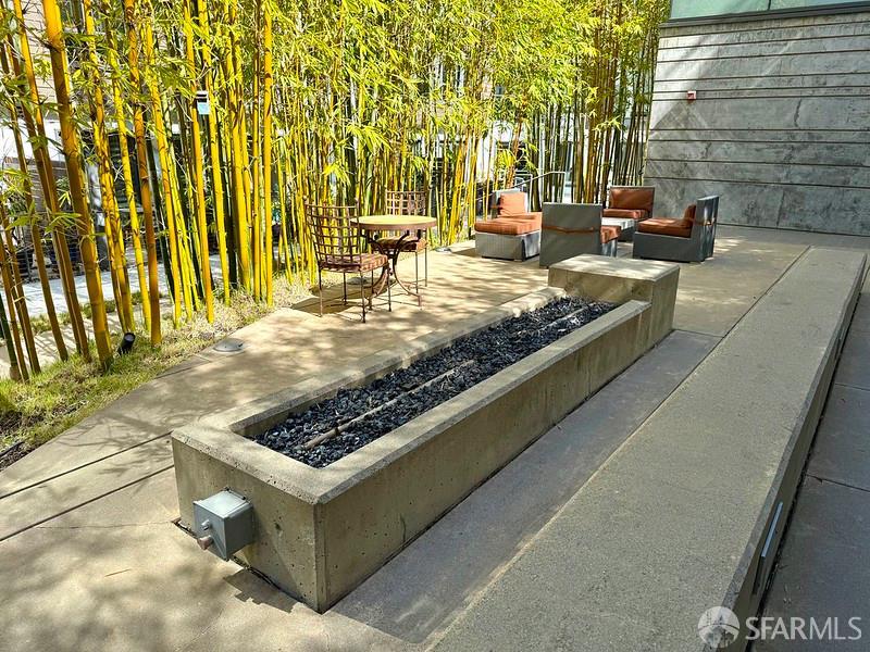 Detail Gallery Image 26 of 28 For 2125 Bryant St #403,  San Francisco,  CA 94110 - 2 Beds | 1 Baths