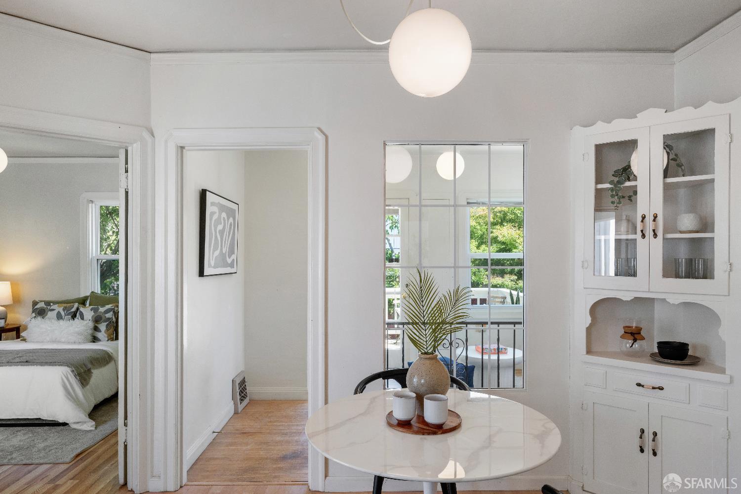 Detail Gallery Image 21 of 59 For 1475 Stannage Ave, Berkeley,  CA 94702 - 5 Beds | 2 Baths