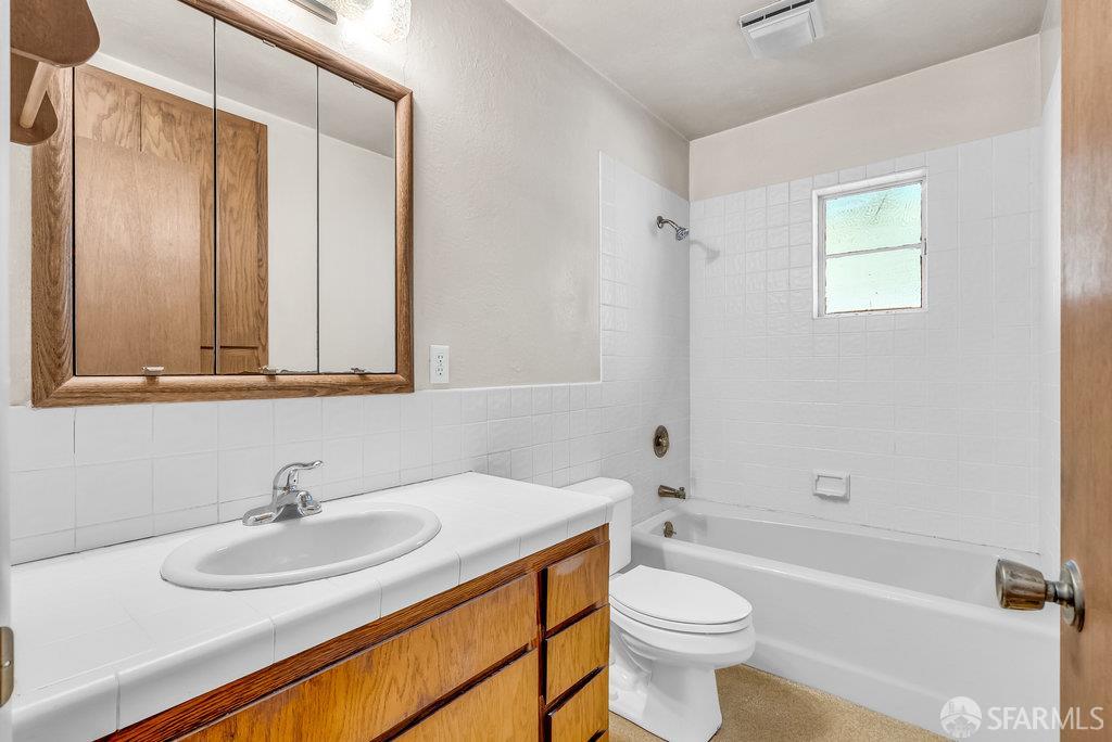 Detail Gallery Image 42 of 51 For 130 Pleasant View Dr, Pleasant Hill,  CA 94523 - 3 Beds | 1/1 Baths