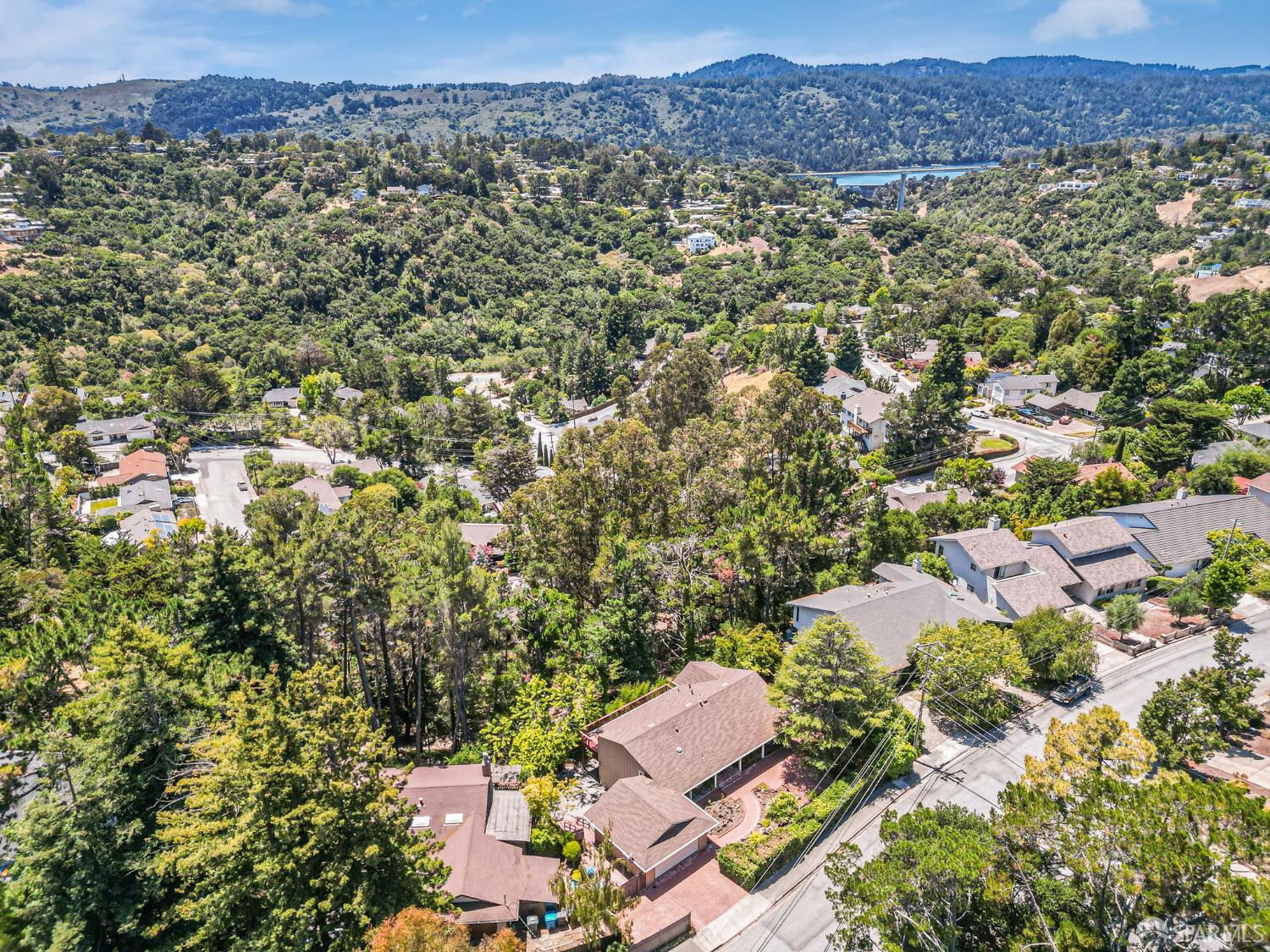Detail Gallery Image 81 of 84 For 1426 Bel Aire Rd, San Mateo,  CA 94402 - 3 Beds | 3 Baths