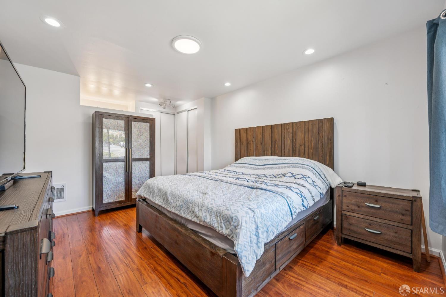 Detail Gallery Image 24 of 56 For 1 Appian Way #709-2,  South San Francisco,  CA 94080 - 3 Beds | 2 Baths