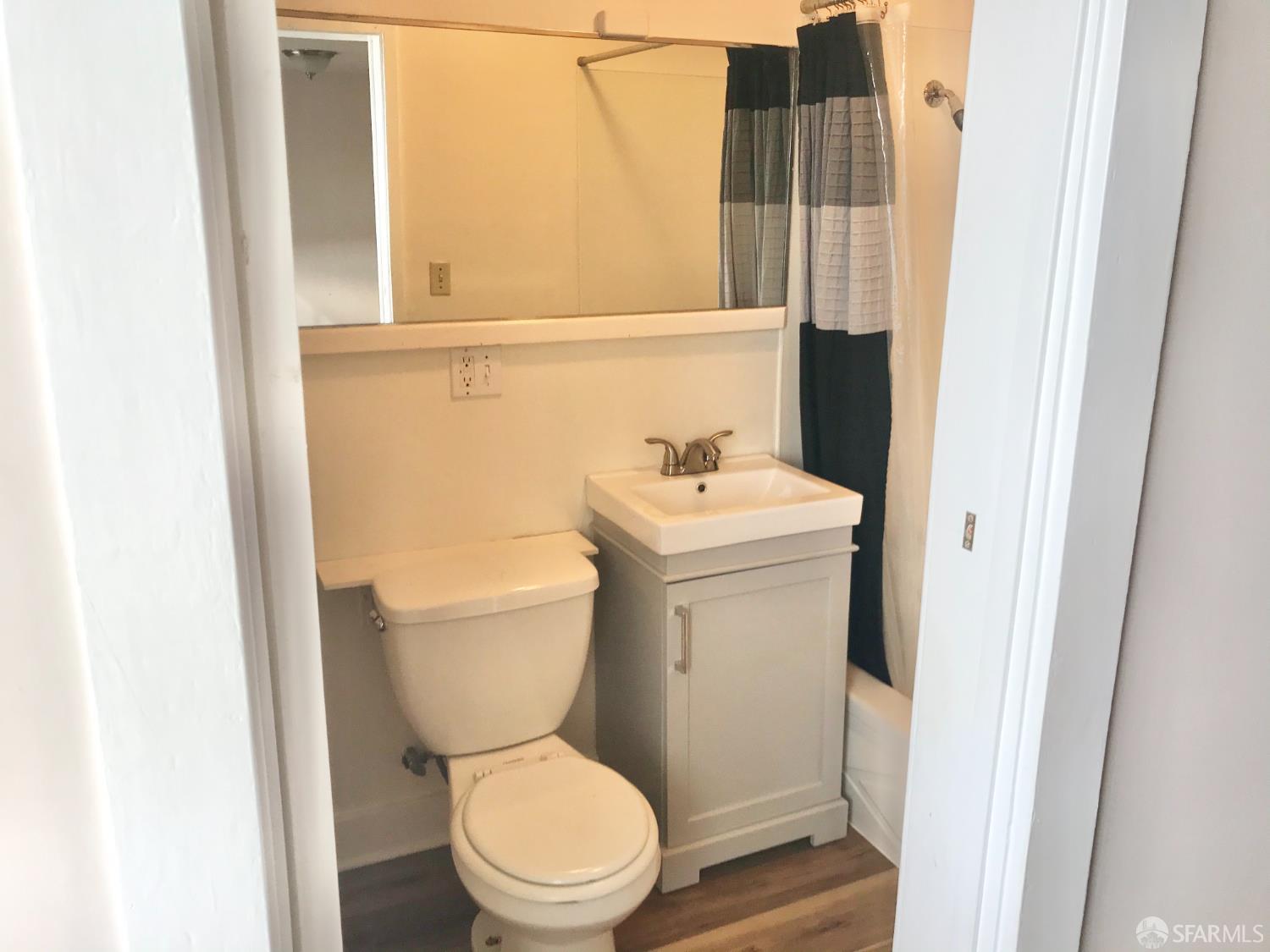 Detail Gallery Image 13 of 32 For 775 Mangels Ave, San Francisco,  CA 94127 - 3 Beds | 2 Baths