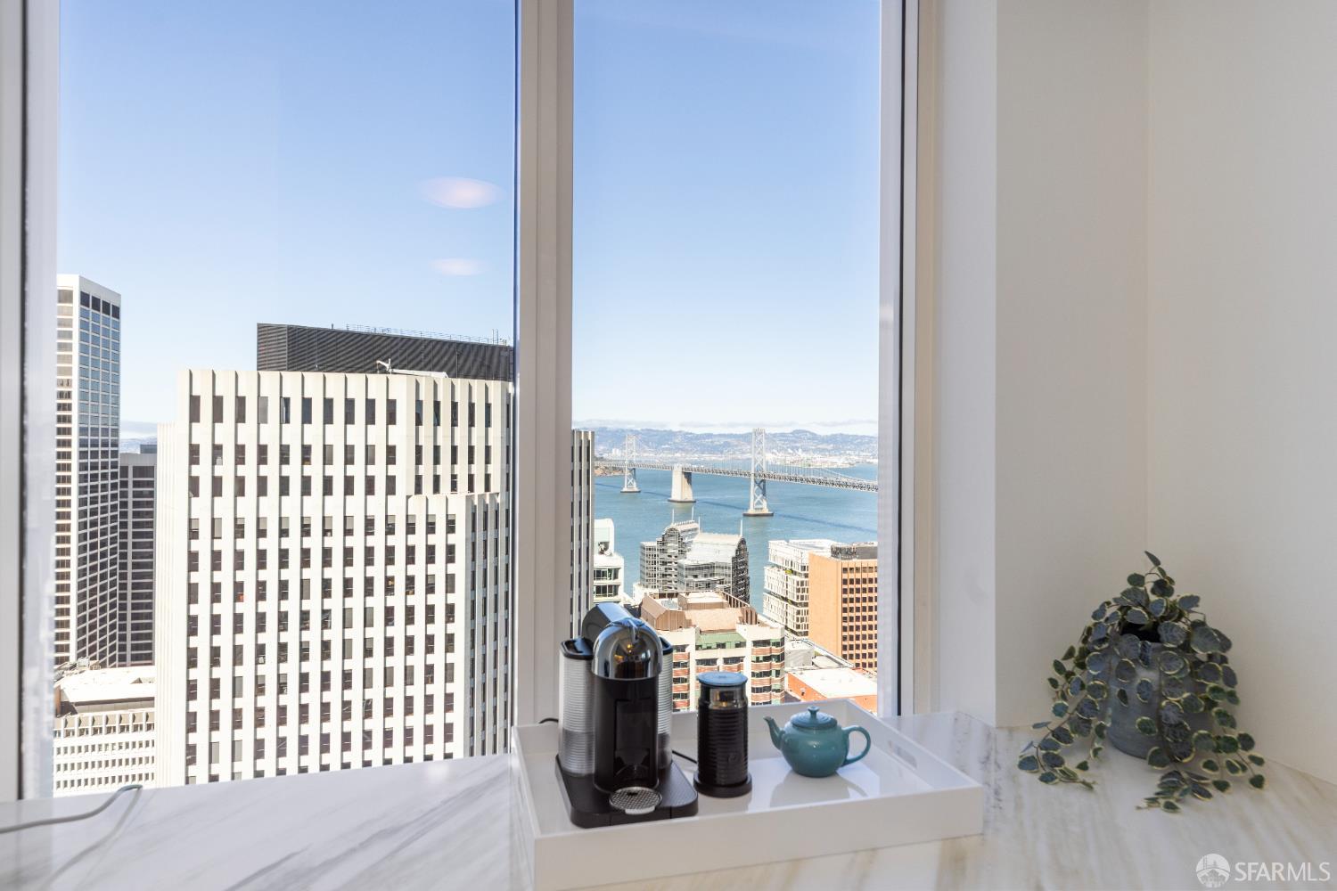 Detail Gallery Image 18 of 54 For 301 Mission St 40d,  San Francisco,  CA 94105 - 2 Beds | 3 Baths
