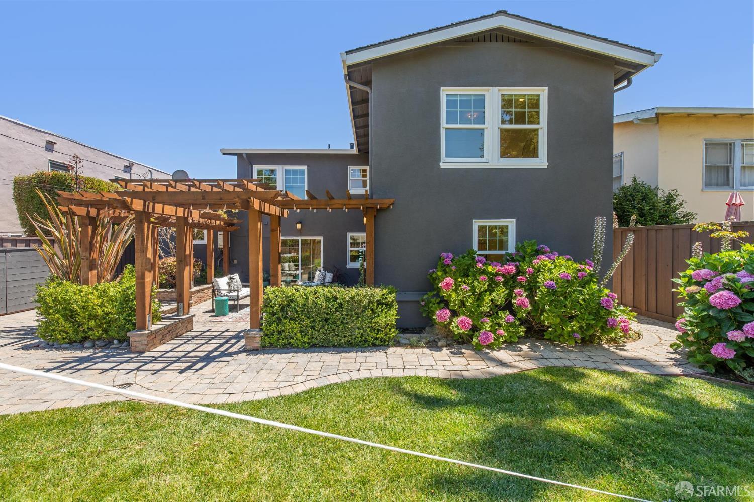 Detail Gallery Image 63 of 87 For 29 16th Ave, San Mateo,  CA 94402 - 4 Beds | 3 Baths