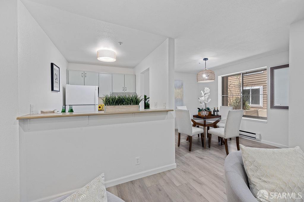 Detail Gallery Image 8 of 30 For 2901 Macarthur Blvd #104,  Oakland,  CA 94602 - 2 Beds | 1 Baths