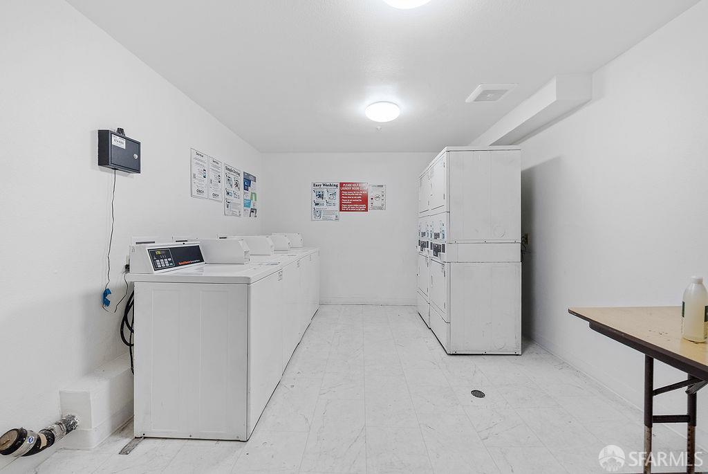 Detail Gallery Image 29 of 30 For 2901 Macarthur Blvd #104,  Oakland,  CA 94602 - 2 Beds | 1 Baths