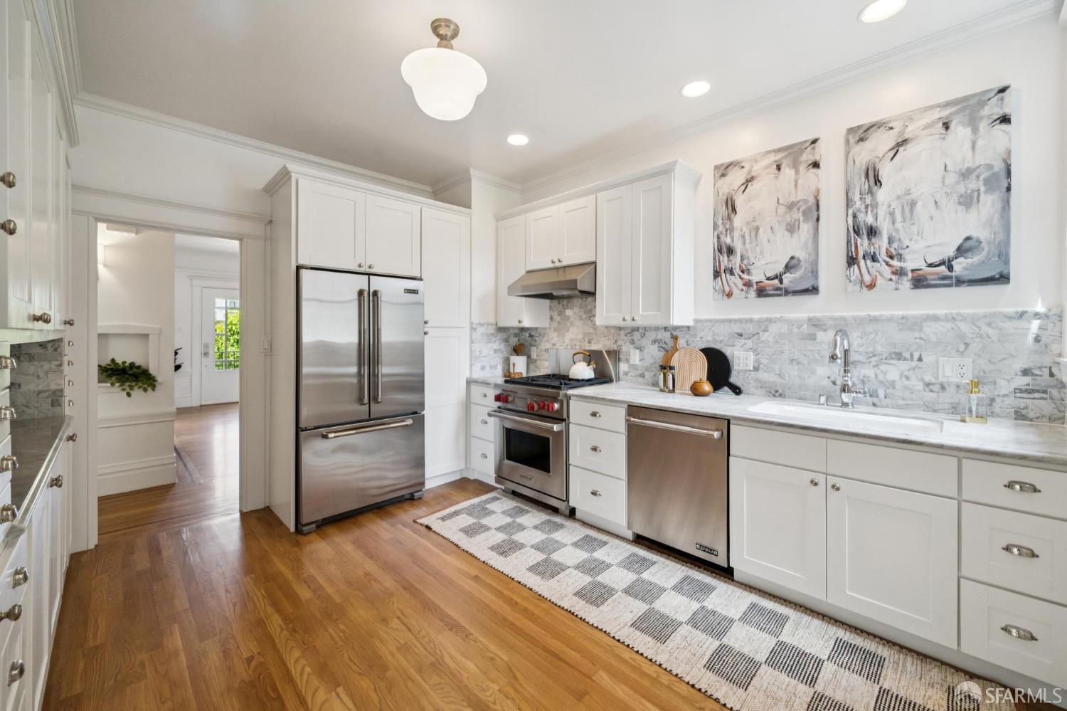 Detail Gallery Image 18 of 97 For 560 18th Ave, San Francisco,  CA 94121 - 4 Beds | 2/1 Baths