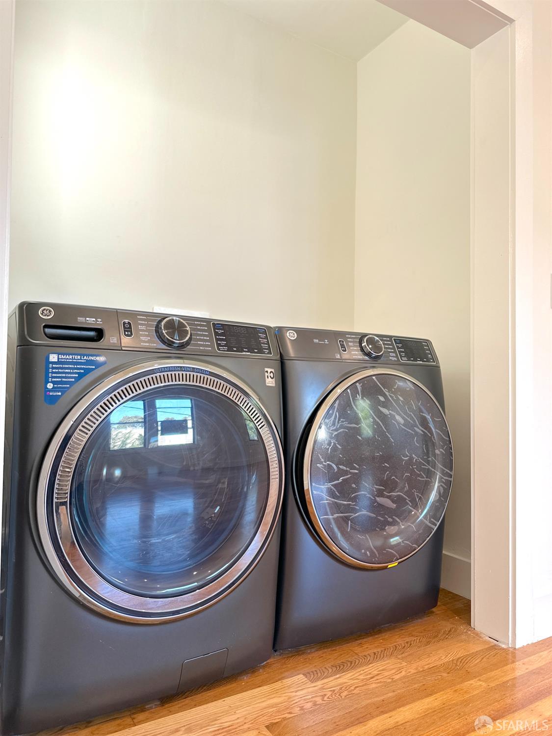 Detail Gallery Image 23 of 34 For 615 Octavia St, San Francisco,  CA 94102 - – Beds | – Baths