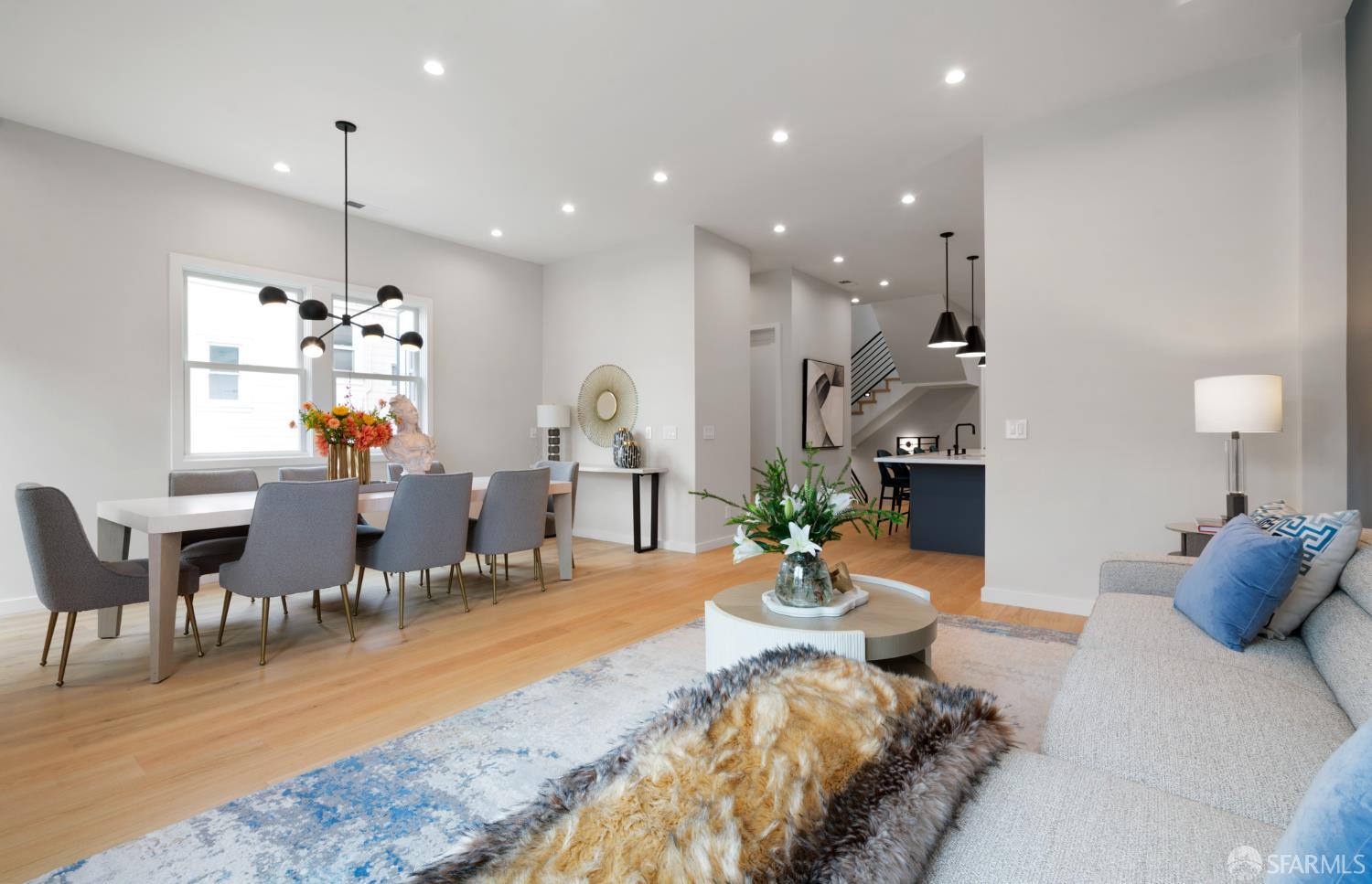 Detail Gallery Image 12 of 61 For 2580 Mcallister St, San Francisco,  CA 94118 - 5 Beds | 5/1 Baths