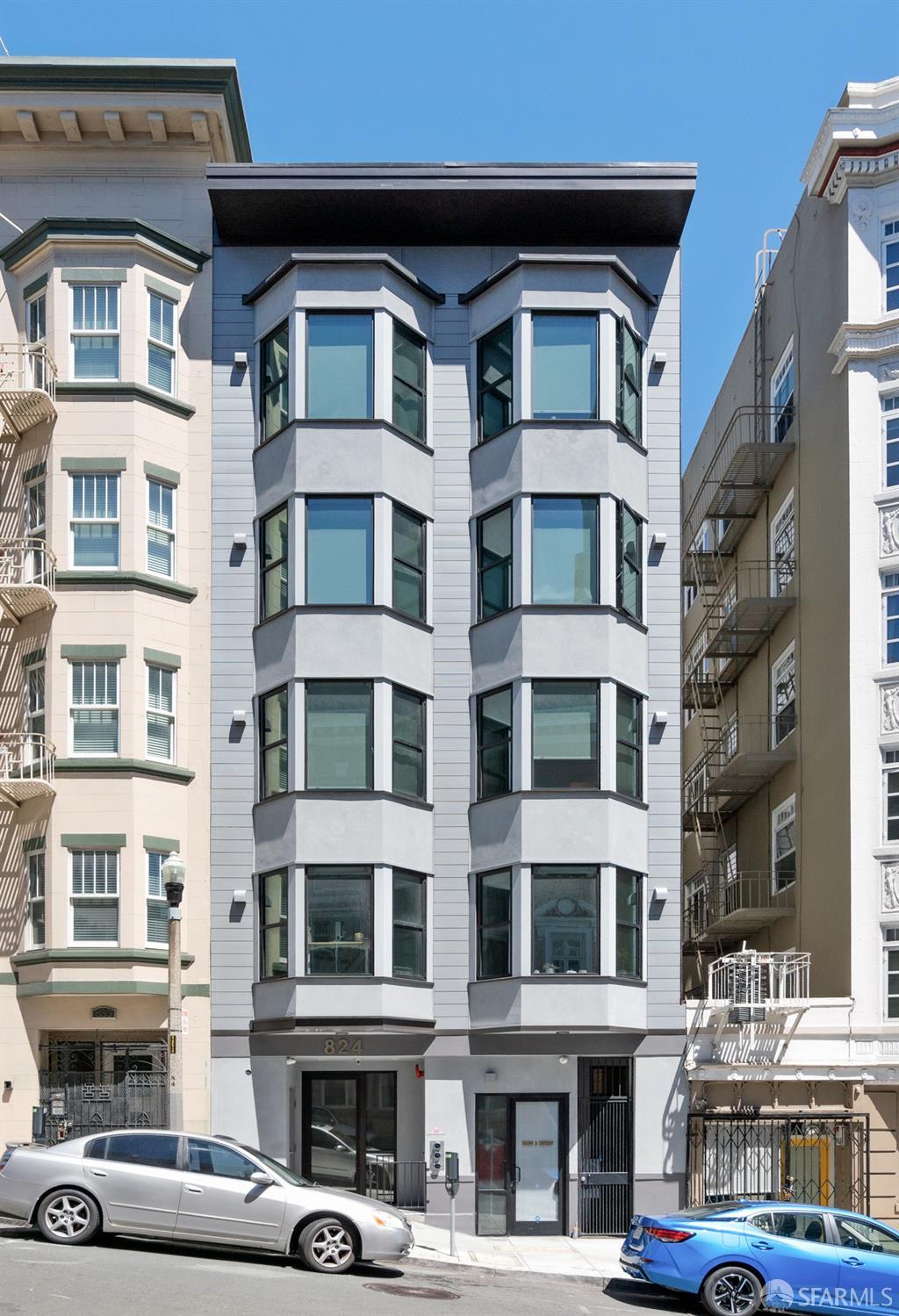 Detail Gallery Image 1 of 37 For 824 Hyde St, San Francisco,  CA 94109 - – Beds | – Baths