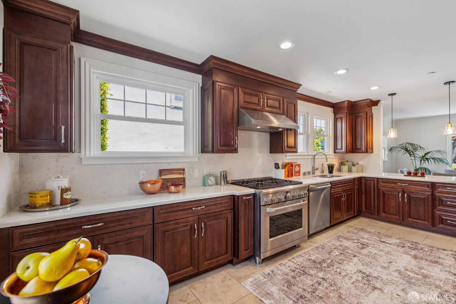 Detail Gallery Image 22 of 87 For 29 16th Ave, San Mateo,  CA 94402 - 4 Beds | 3 Baths