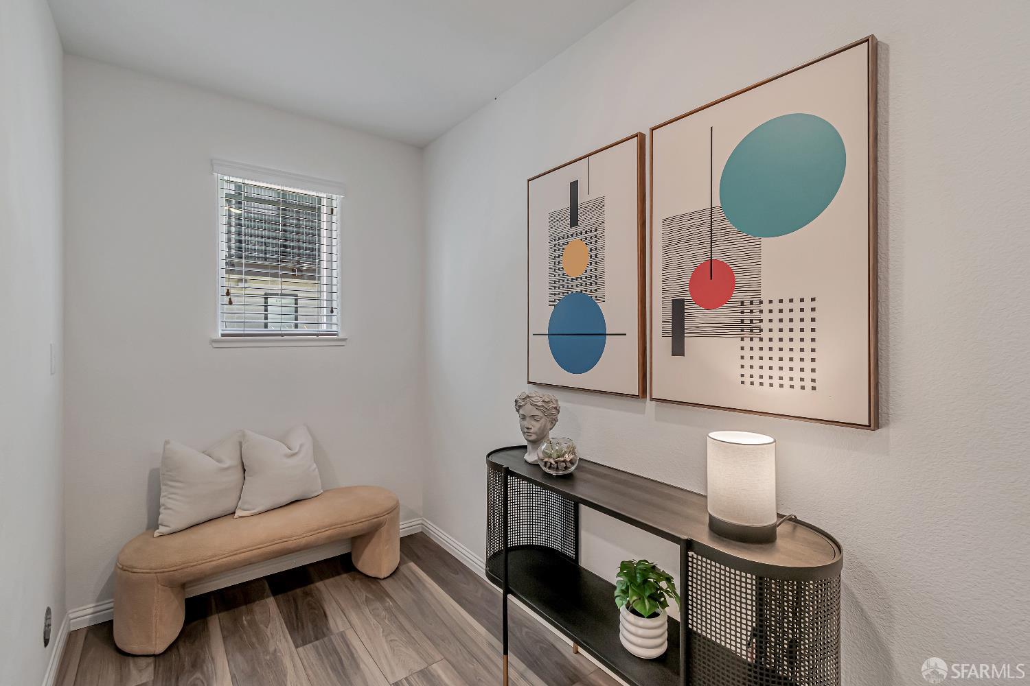 Detail Gallery Image 3 of 33 For 192 Waters Park Cir #2,  San Mateo,  CA 94403 - 2 Beds | 2/1 Baths