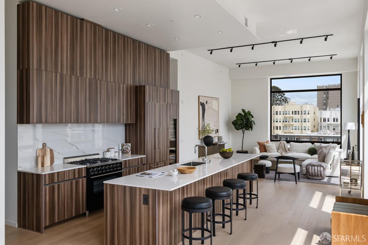 Detail Gallery Image 9 of 34 For 1523 Franklin St #801,  San Francisco,  CA 94109 - 3 Beds | 2 Baths