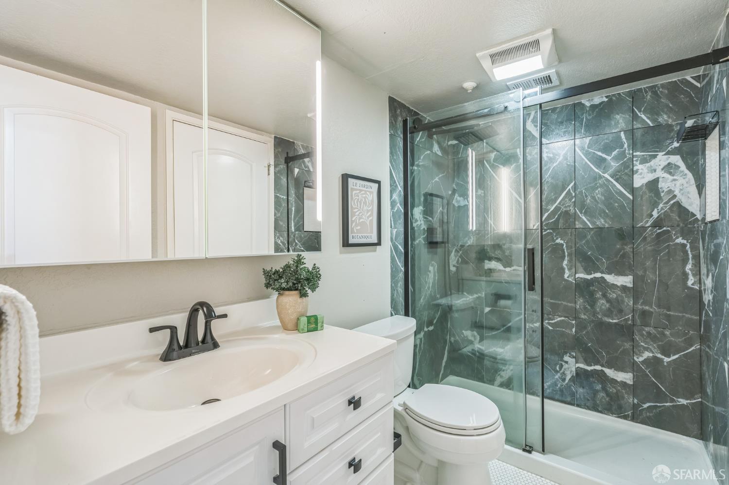 Detail Gallery Image 11 of 15 For 3193 Wayside Plz #23,  Walnut Creek,  CA 94597 - 1 Beds | 1 Baths