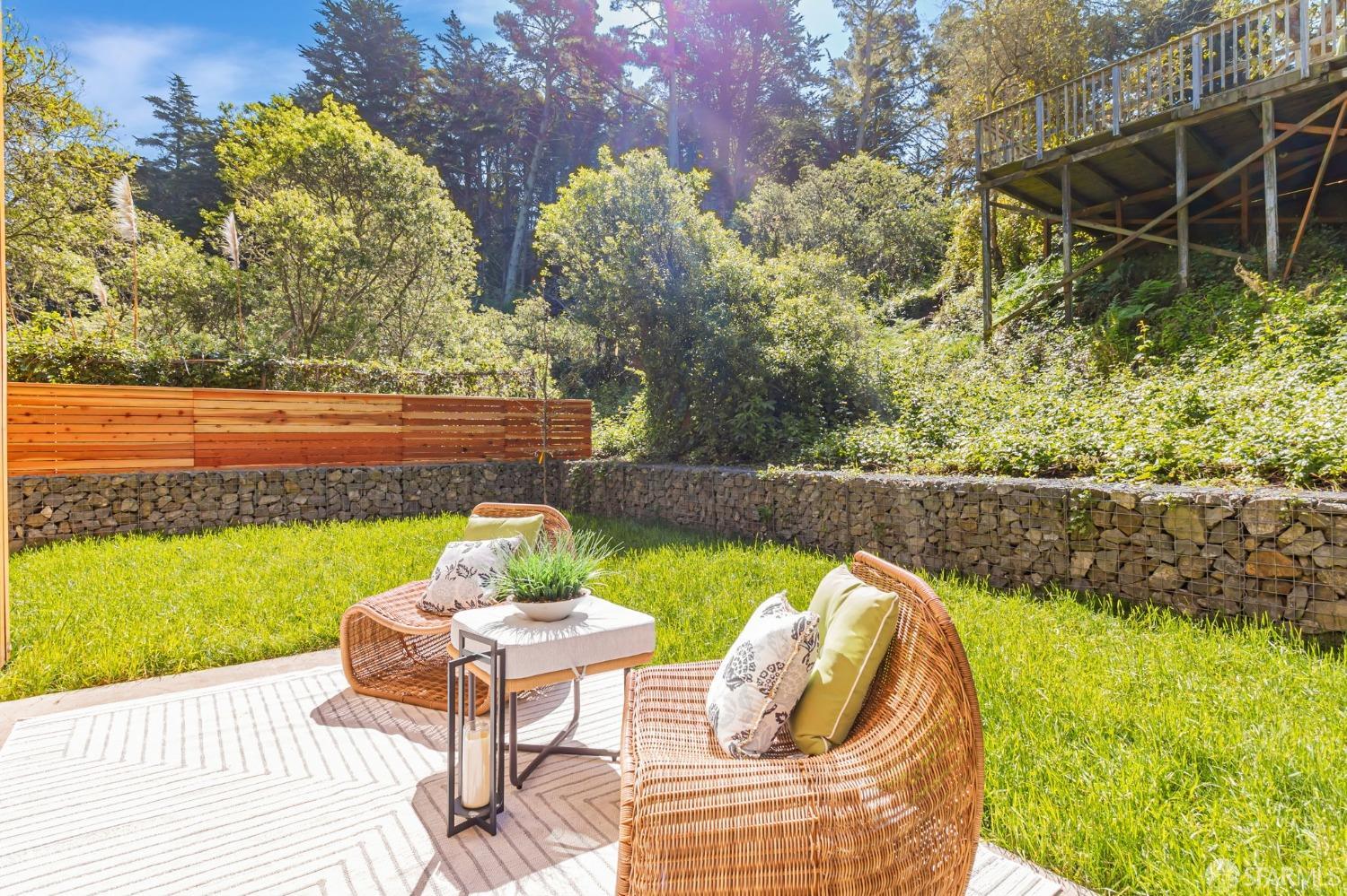 Detail Gallery Image 30 of 35 For 1841 Sunshine Valley Rd, Moss Beach,  CA 94038 - 4 Beds | 4 Baths