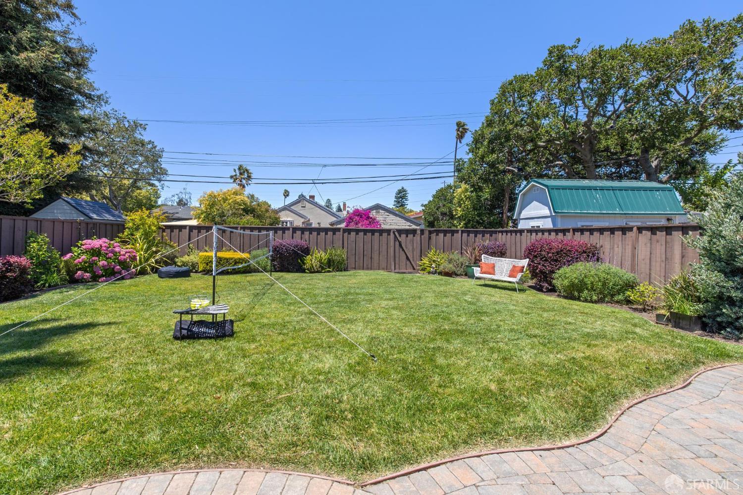 Detail Gallery Image 70 of 87 For 29 16th Ave, San Mateo,  CA 94402 - 4 Beds | 3 Baths
